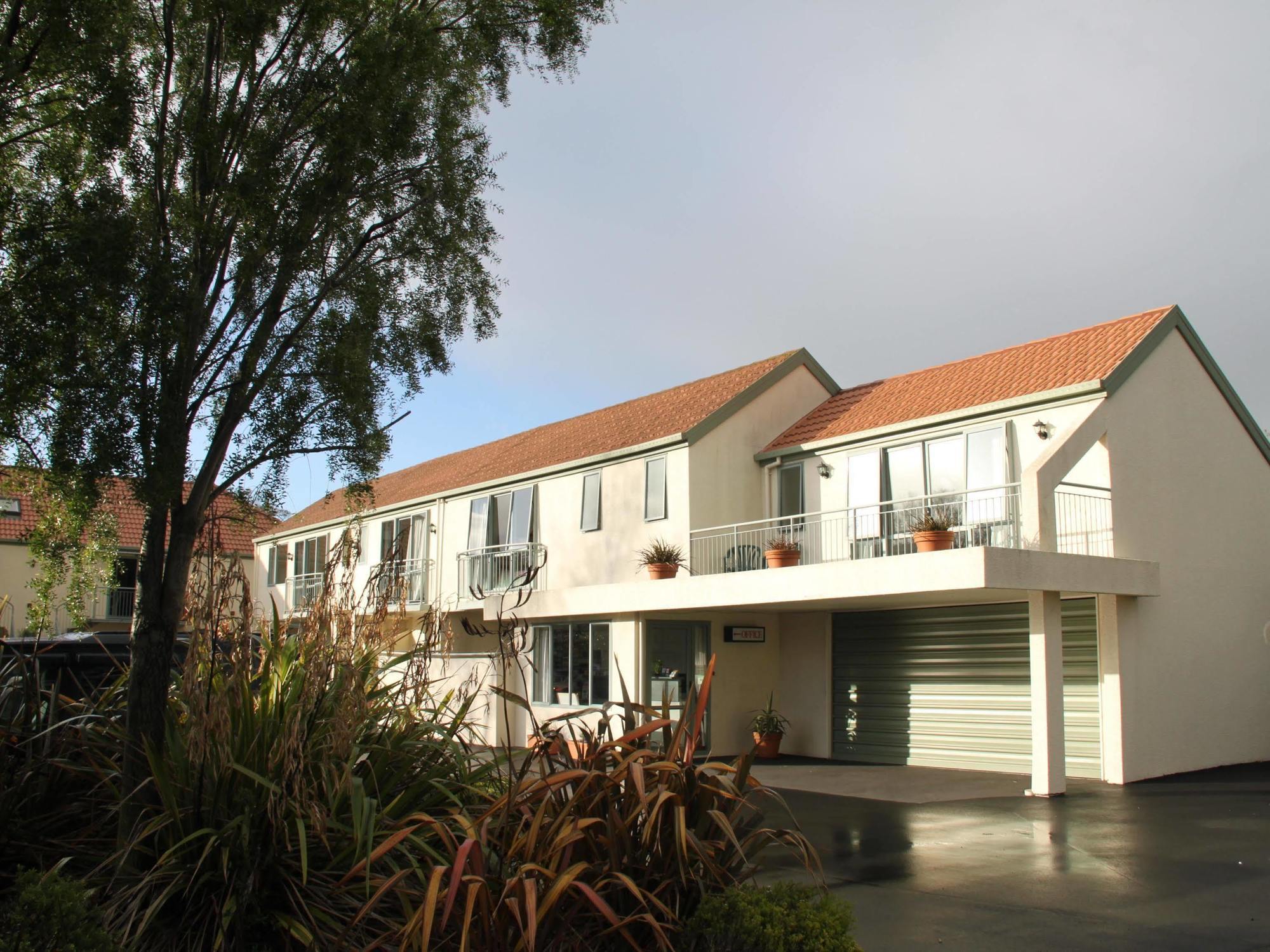 Alcala Motor Lodge Christchurch Exterior photo