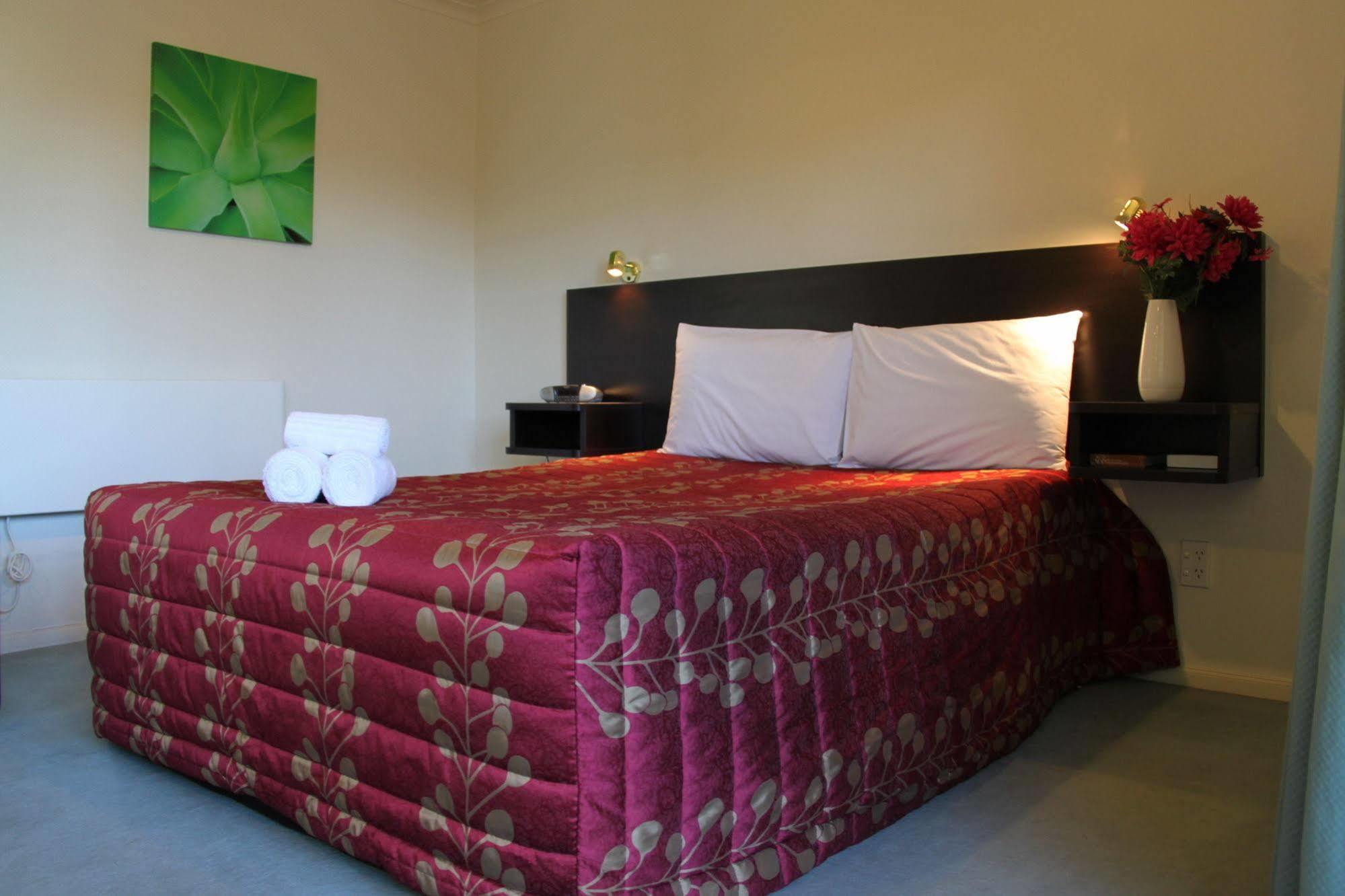 Alcala Motor Lodge Christchurch Exterior photo