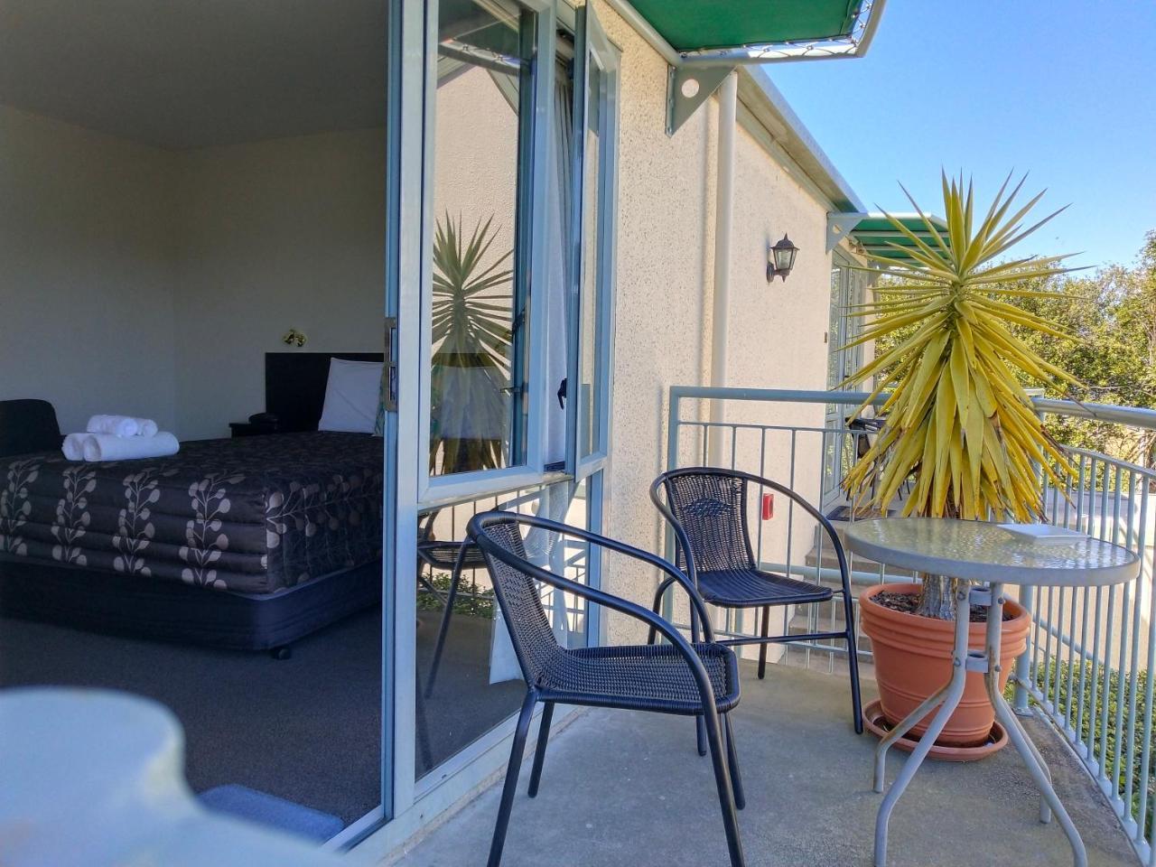 Alcala Motor Lodge Christchurch Exterior photo